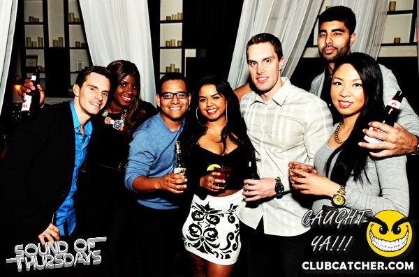 T2 lounge photo 42 - December 26th, 2013