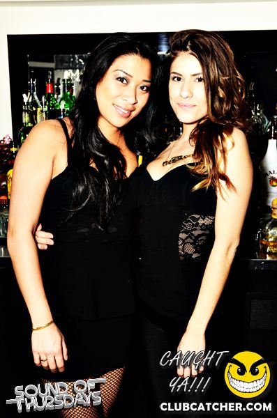 T2 lounge photo 48 - December 26th, 2013