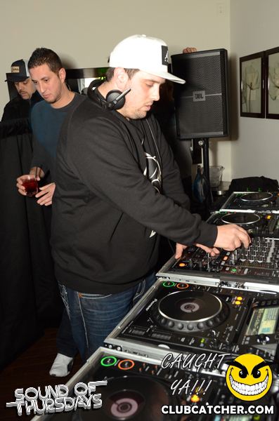 T2 lounge photo 60 - December 26th, 2013