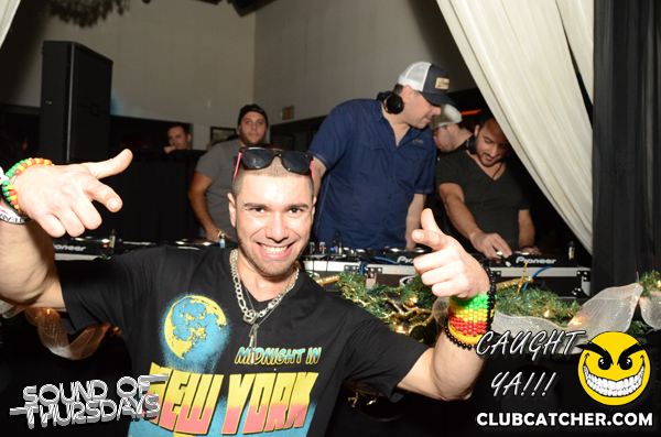 T2 lounge photo 65 - December 26th, 2013