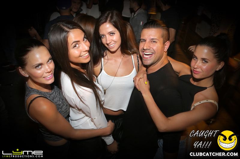 Avenue nightclub photo 7 - July 10th, 2014