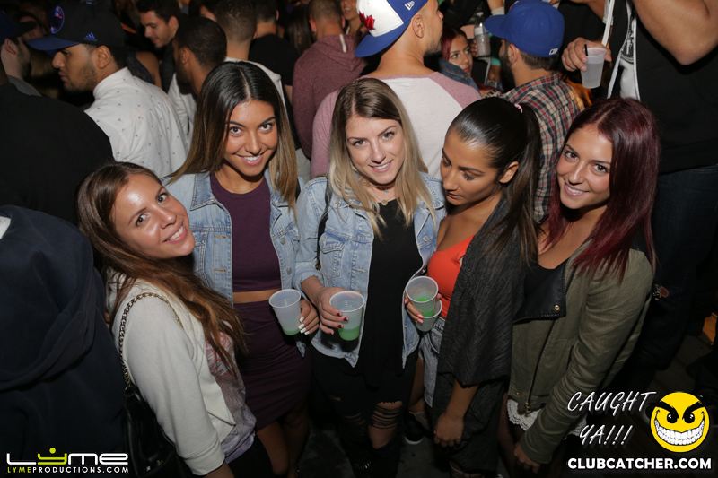 Avenue nightclub photo 10 - August 7th, 2014