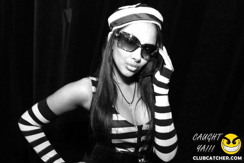 Guvernment nightclub photo 218 - October 31st, 2014