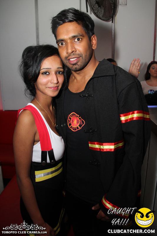 Club Crawl party venue photo 80 - October 31st, 2014