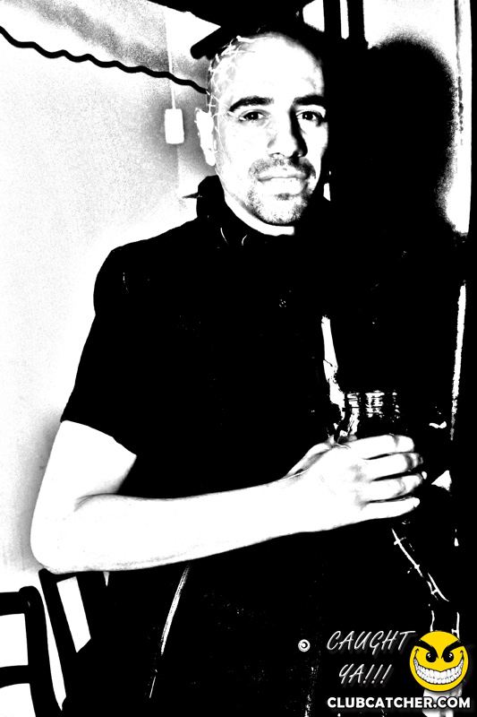 Studio lounge photo 107 - November 1st, 2014