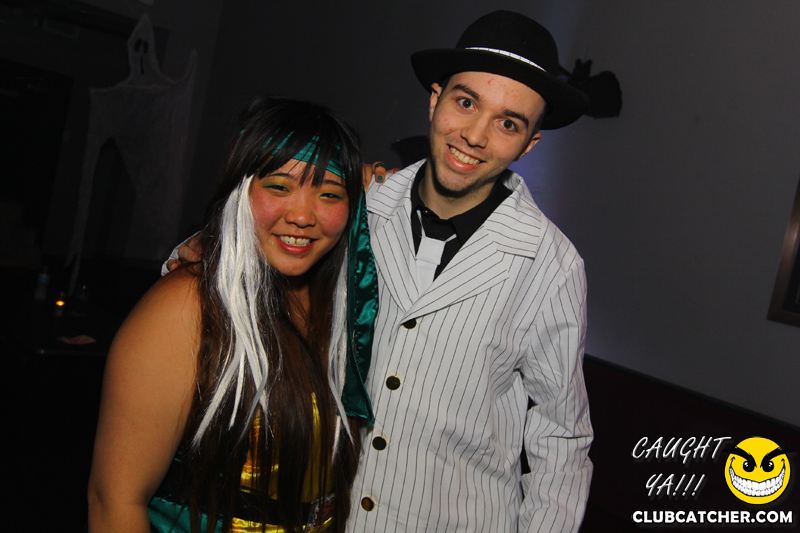 Studio lounge photo 120 - November 1st, 2014