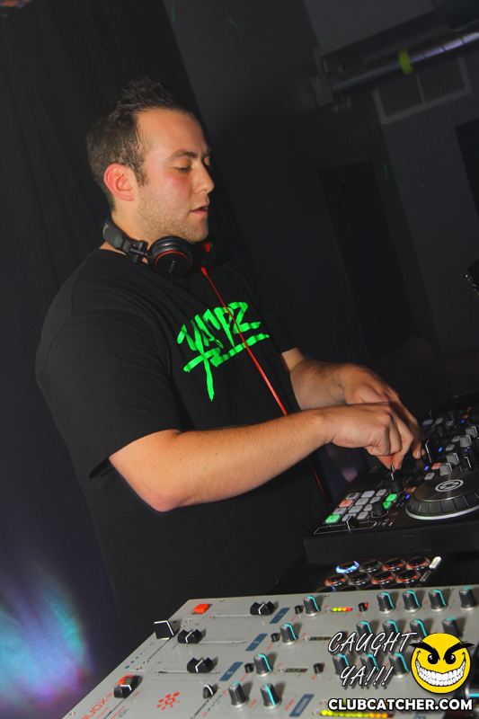 Studio lounge photo 135 - November 1st, 2014