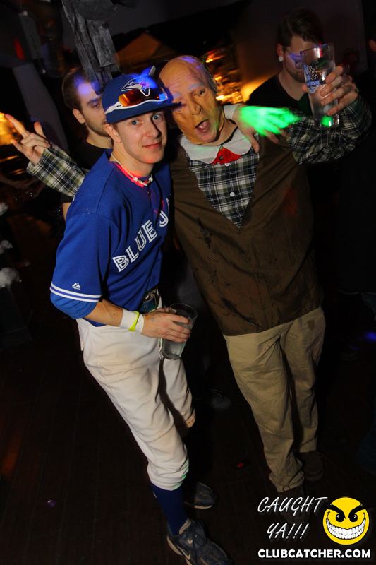 Studio lounge photo 137 - November 1st, 2014