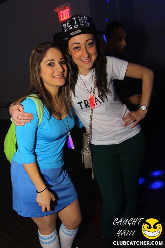 Studio lounge photo 149 - November 1st, 2014