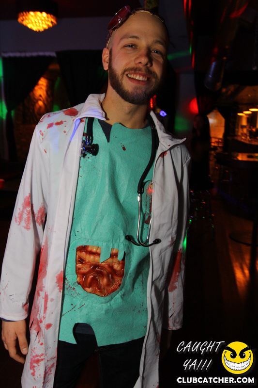 Studio lounge photo 150 - November 1st, 2014