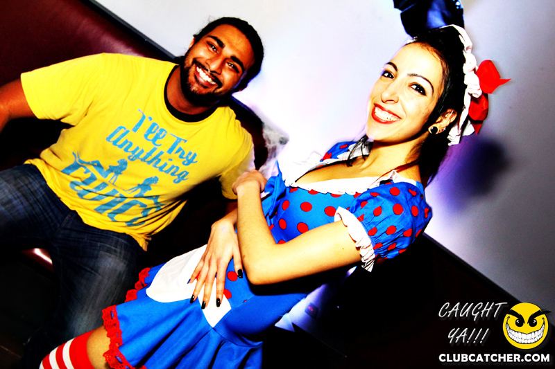 Studio lounge photo 30 - November 1st, 2014