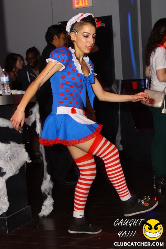 Studio lounge photo 43 - November 1st, 2014