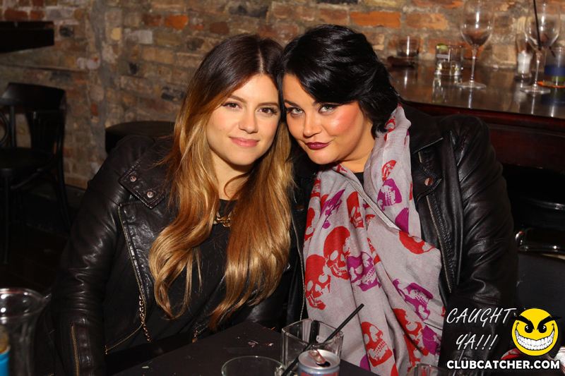 Studio lounge photo 6 - November 1st, 2014