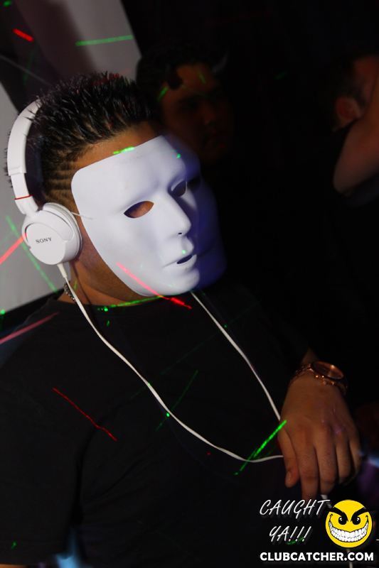 Studio lounge photo 52 - November 1st, 2014