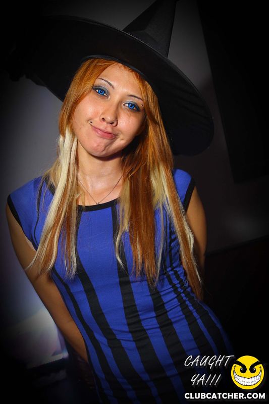 Studio lounge photo 59 - November 1st, 2014