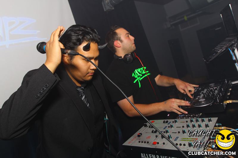 Studio lounge photo 68 - November 1st, 2014