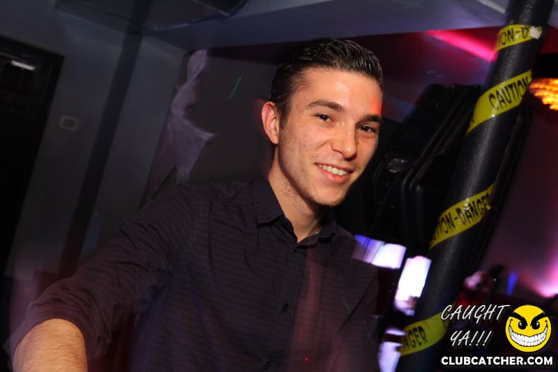 Studio lounge photo 94 - November 1st, 2014