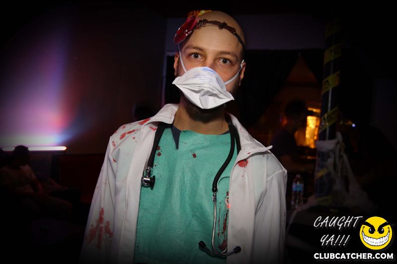 Studio lounge photo 95 - November 1st, 2014