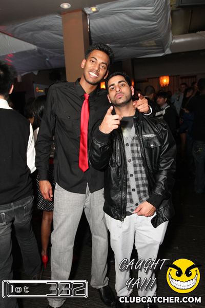 Lot332 nightclub photo 114 - November 27th, 2010