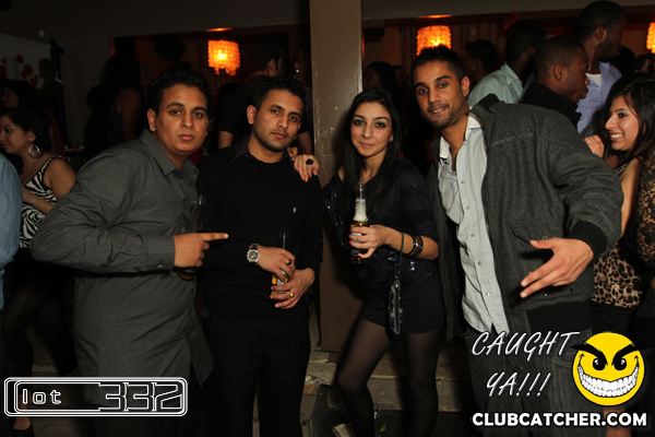 Lot332 nightclub photo 137 - November 27th, 2010