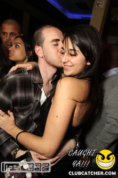 Lot332 nightclub photo 138 - November 27th, 2010