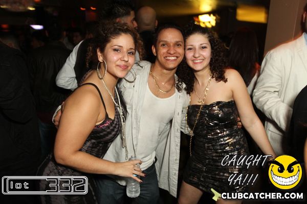 Lot332 nightclub photo 162 - November 27th, 2010