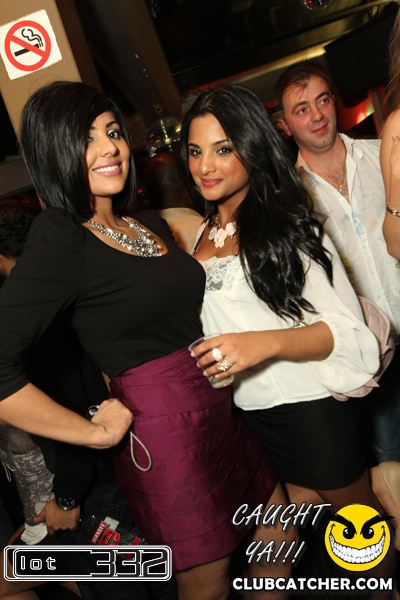 Lot332 nightclub photo 180 - November 27th, 2010