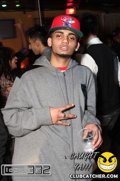 Lot332 nightclub photo 19 - November 27th, 2010