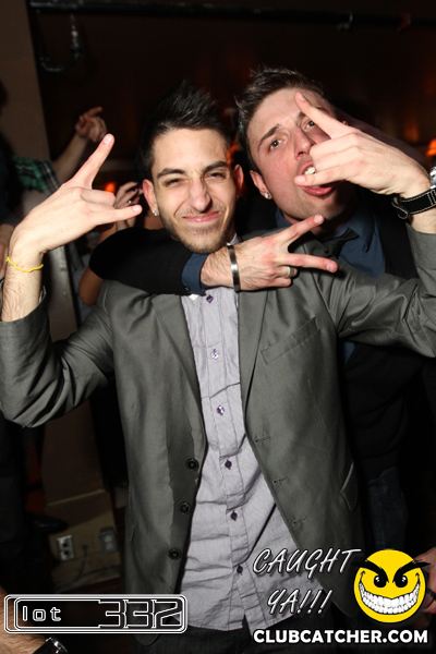 Lot332 nightclub photo 187 - November 27th, 2010