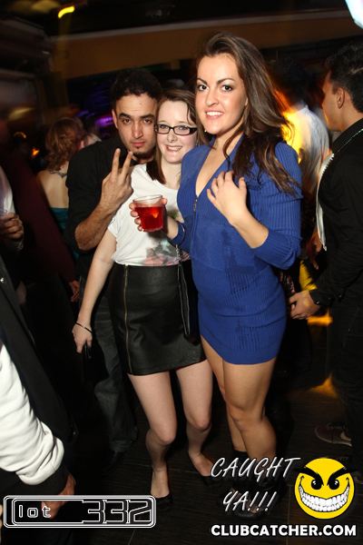 Lot332 nightclub photo 200 - November 27th, 2010