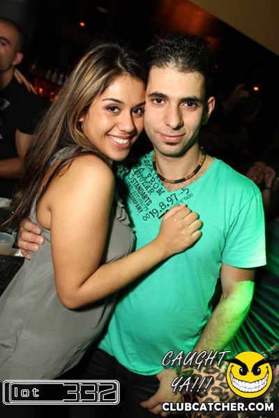 Lot332 nightclub photo 48 - November 27th, 2010