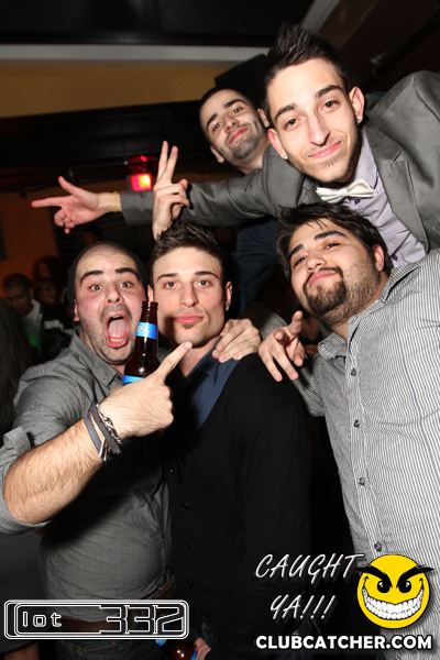 Lot332 nightclub photo 57 - November 27th, 2010