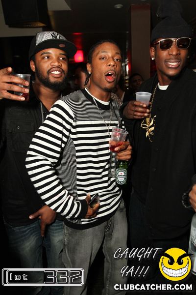 Lot332 nightclub photo 101 - December 26th, 2010