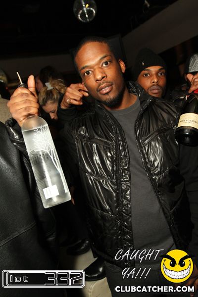 Lot332 nightclub photo 138 - December 26th, 2010