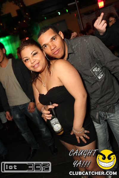 Lot332 nightclub photo 141 - December 26th, 2010