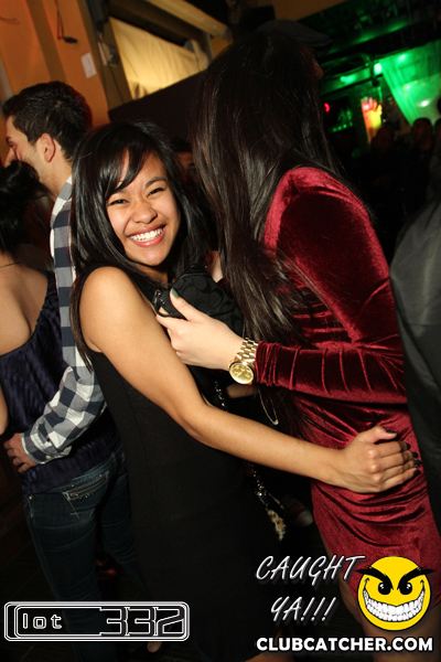 Lot332 nightclub photo 149 - December 26th, 2010