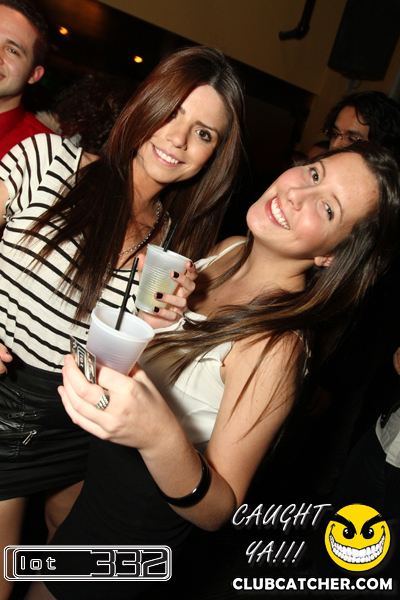 Lot332 nightclub photo 171 - December 26th, 2010