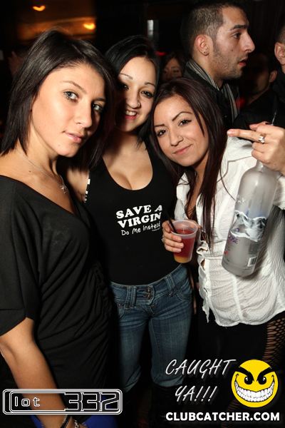 Lot332 nightclub photo 175 - December 26th, 2010