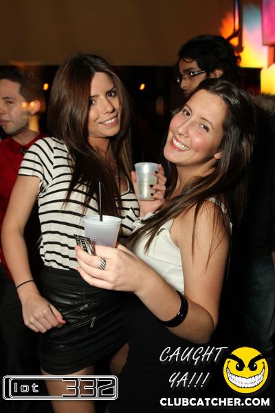 Lot332 nightclub photo 185 - December 26th, 2010