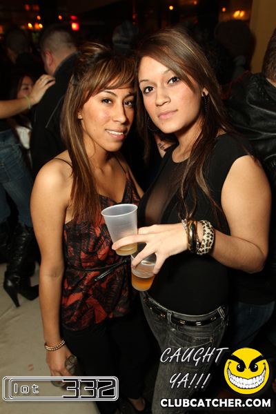 Lot332 nightclub photo 191 - December 26th, 2010