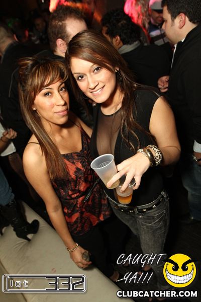 Lot332 nightclub photo 195 - December 26th, 2010