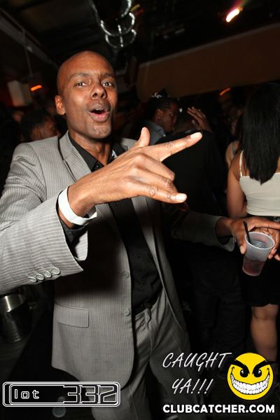 Lot332 nightclub photo 200 - December 26th, 2010