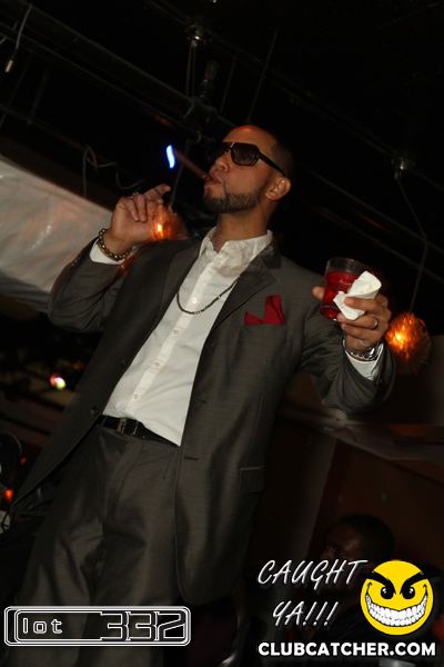 Lot332 nightclub photo 263 - December 26th, 2010