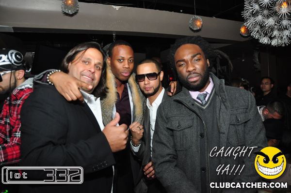 Lot332 nightclub photo 292 - December 26th, 2010