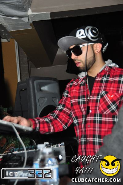 Lot332 nightclub photo 295 - December 26th, 2010