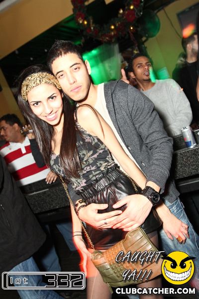 Lot332 nightclub photo 47 - December 26th, 2010