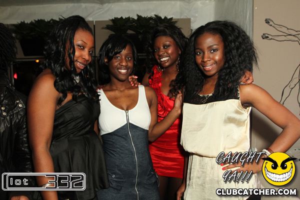 Lot332 nightclub photo 48 - December 26th, 2010