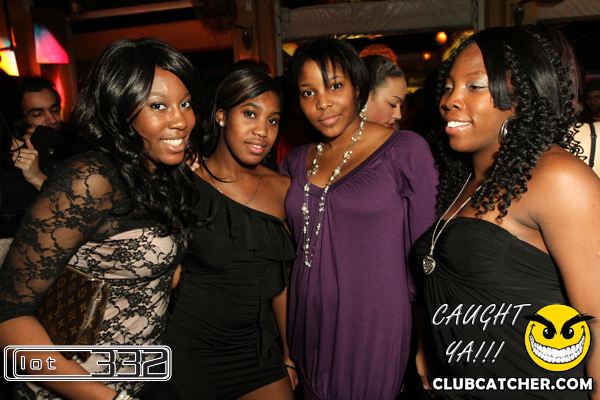 Lot332 nightclub photo 49 - December 26th, 2010