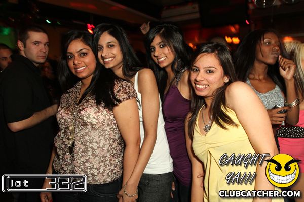 Lot332 nightclub photo 55 - December 26th, 2010