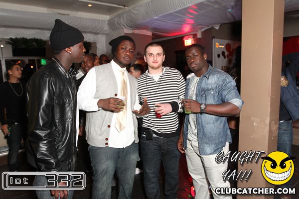 Lot332 nightclub photo 57 - December 26th, 2010